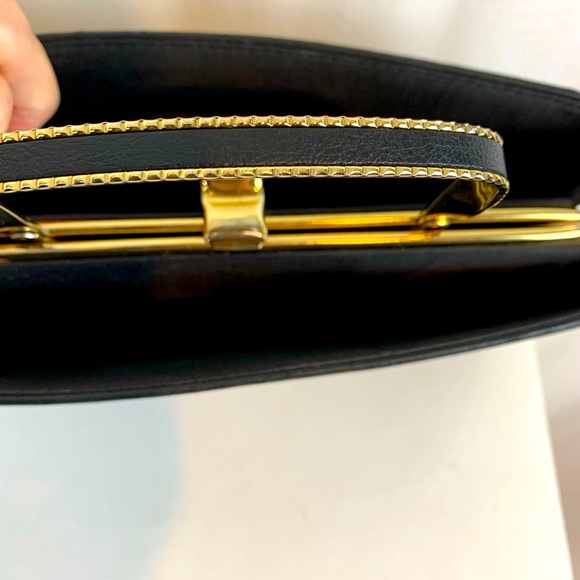 Ande 60s Vintage Black / Gold Twist Handle Handbag - Picture 10 of 10